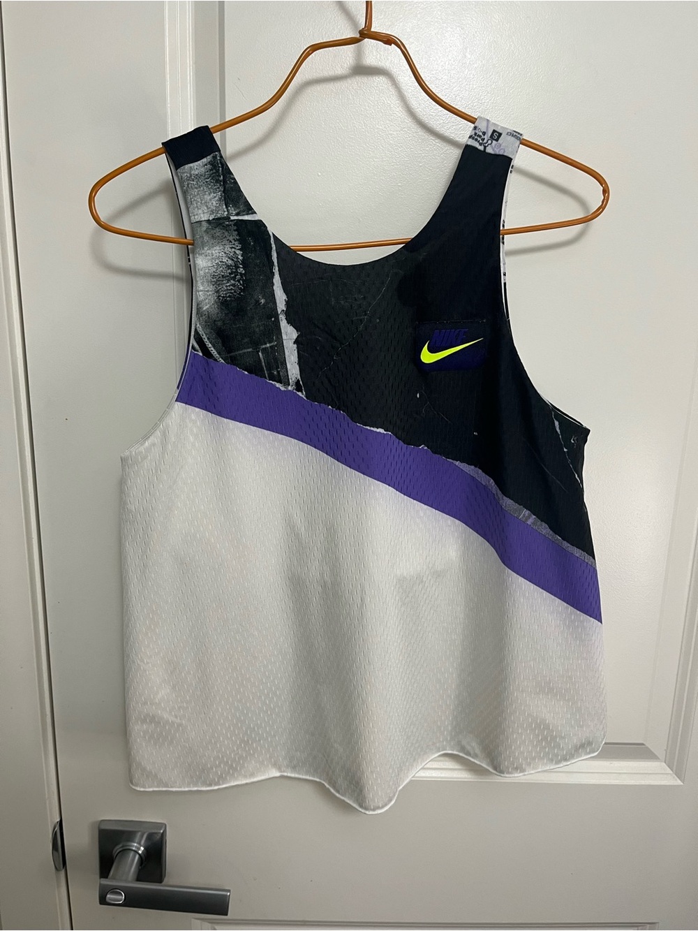 Nike Women's Tennis Court 2 in 1 Tank White/Purple in size M